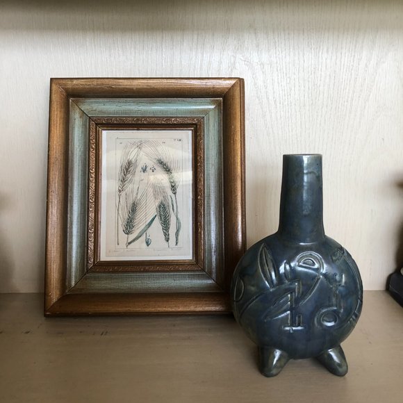 Vintage Art Pottery Bird Vase, Abstract Design, 8.5" Tall - Picture 2 of 5